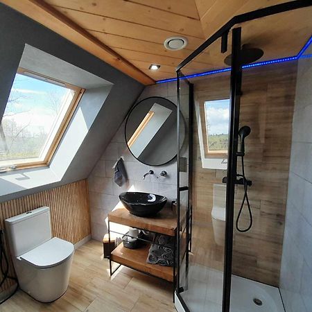 Nad Termami Villa Dzianisz ภายนอก รูปภาพ