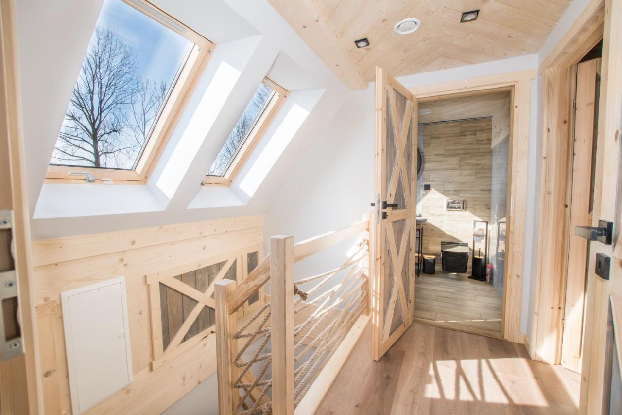 Nad Termami Villa Dzianisz ภายนอก รูปภาพ